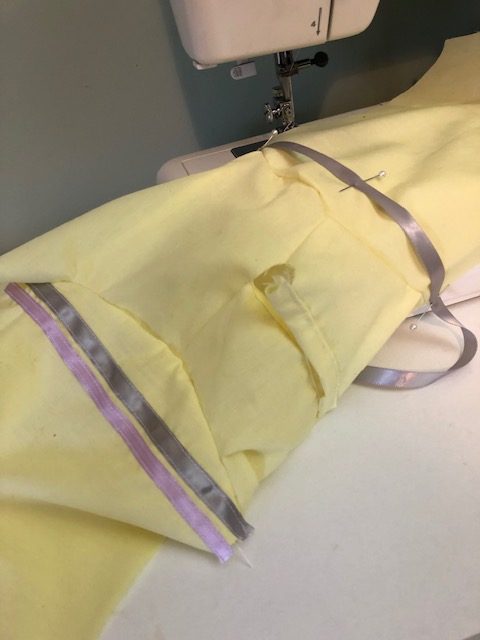 Sewing sleeve stripes